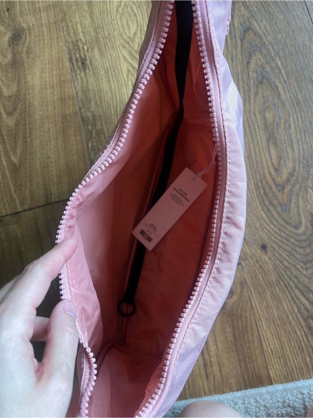 BAGGU Rose Tan Shoulder Bag BNWT - Picture 8 of 12